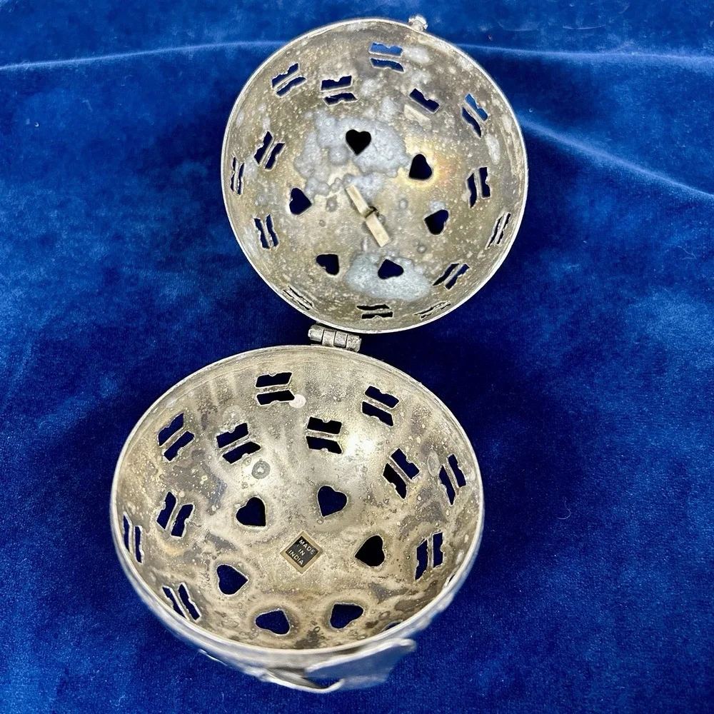 Vintage Silverplate Friendship Ball Potpourri Holder Ornament Pomander